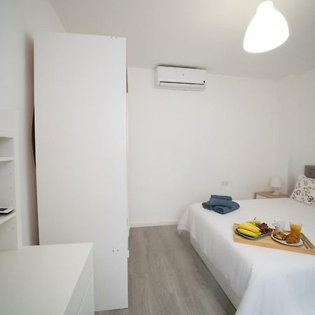 1 Room Playa Pedregalejo มาลากา ภายนอก รูปภาพ
